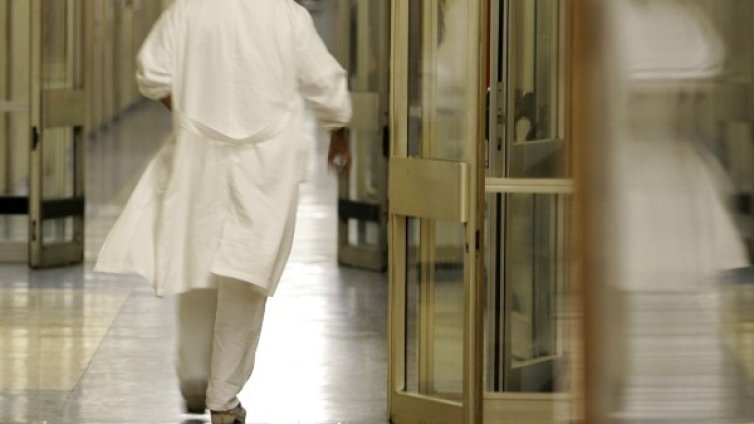 Германски лекар за бежанците: Нагли са и само искат!