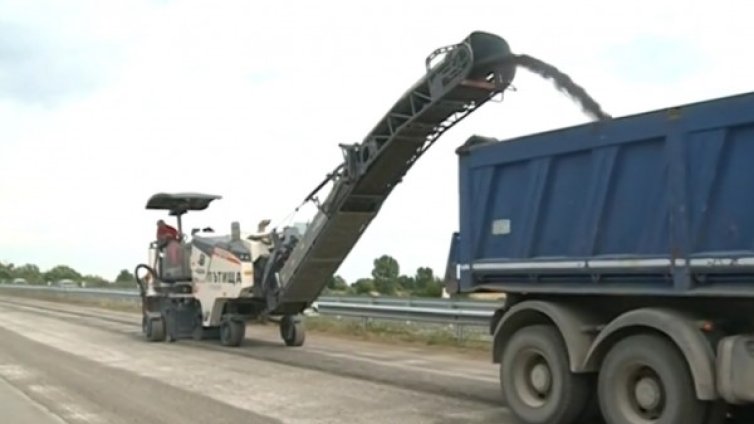 Асфалт втора употреба: От "Тракия" &ndash; на улица в село