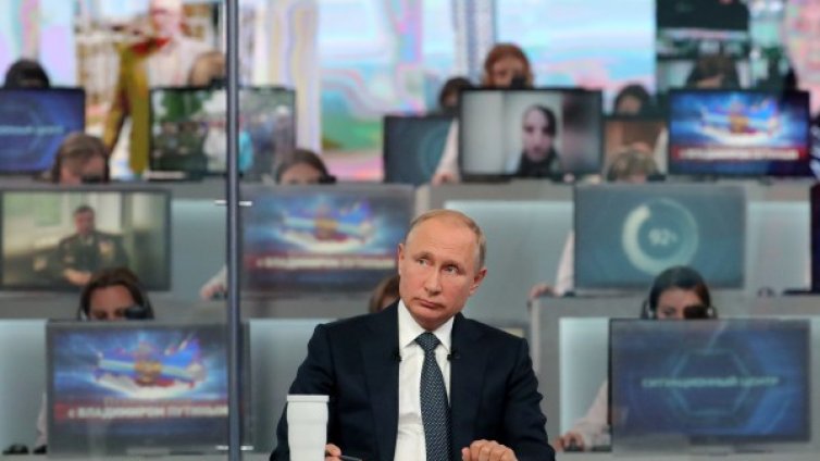 "Пряката линия" на Путин &ndash; инструмент за управление 