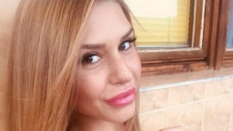 Симона реагира на сигнали, но мозъкът й &ndash; увреден! За прогнози е рано