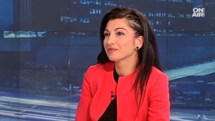 Депутат от БСП: Интеграцията на ромите &ndash; от семействата