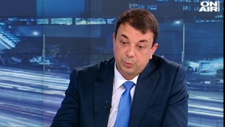 Патриотите зад ГЕРБ: Вотът на недоверие е несериозен!