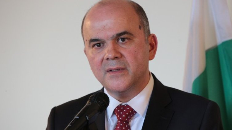 Хората с увреждания няма да загубят добавките си