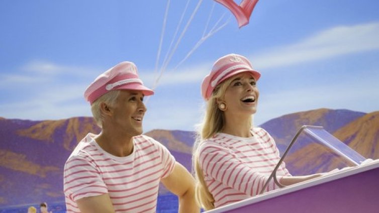 Кен на 65 г.: На кого е кръстен и каква е историята на любимия на Барби?