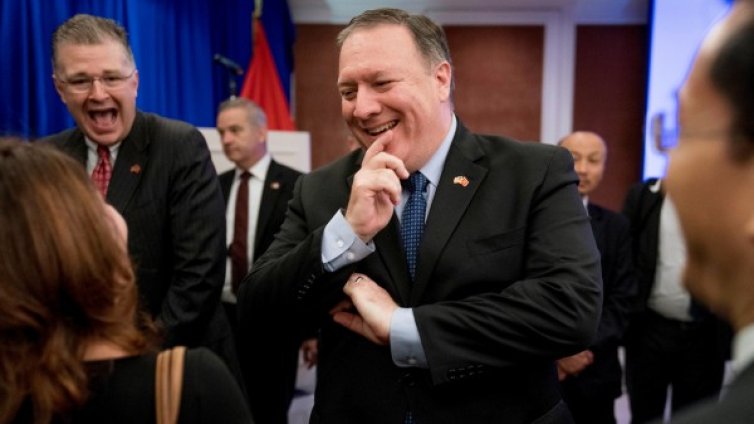 Помпейо зове Ким Чен Ун да следва примера на Виетнам