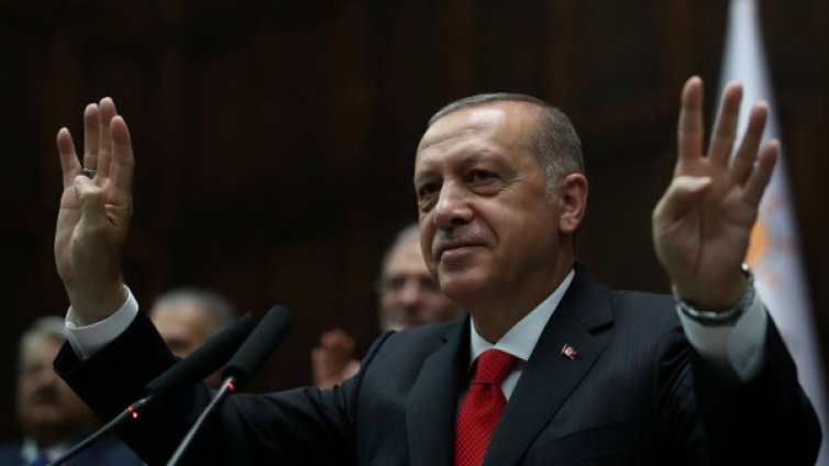 Самодържецът начело на Турция: Ердоган &ndash; съвременният султан