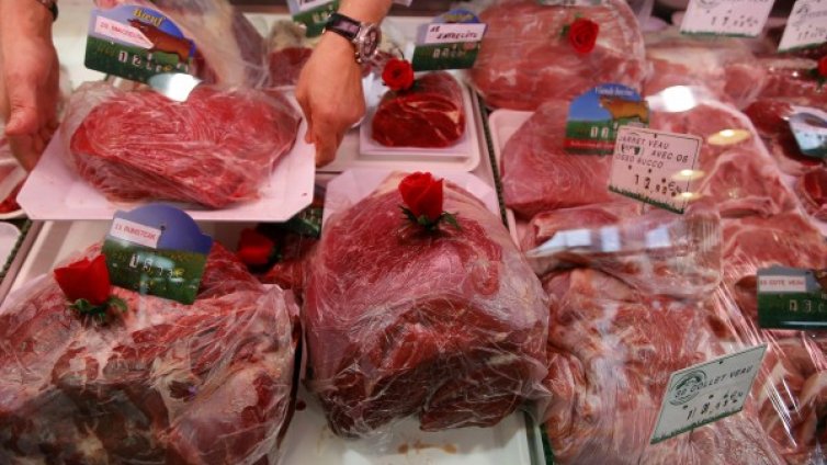 Без пилешко, свинско... Компания забрани месото на партита