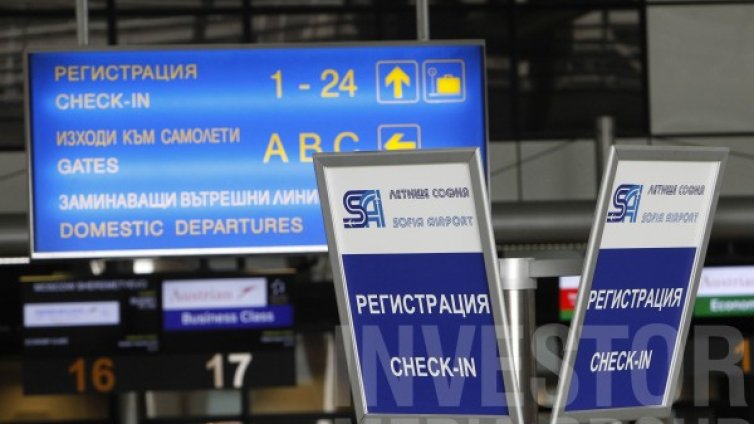 Пак без проверка! Самолет литна от летище София