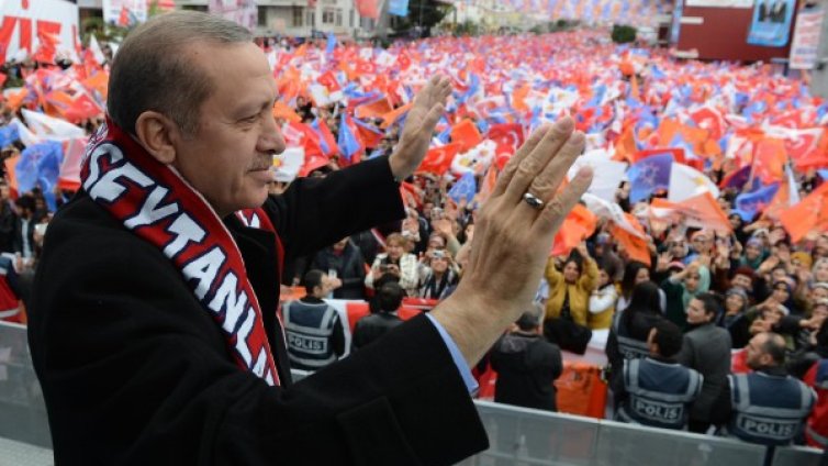 Ердоган слага край. Извънредното положение &ndash; пада!