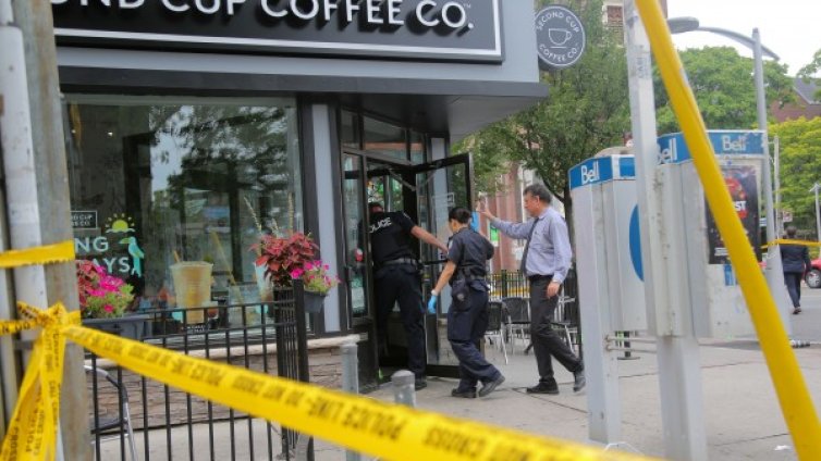 Душевно болен открил стрелбата в Торонто