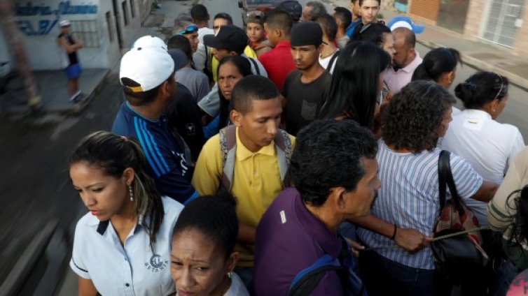 Кризата във Венецуела върви към милион процента