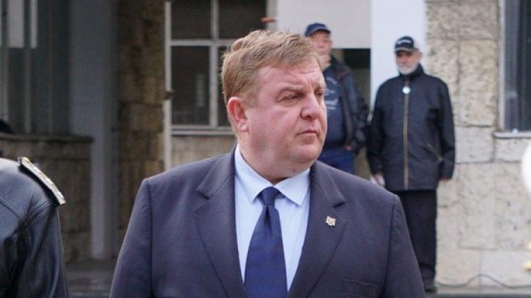 Каракачанов съди Марешки! Направил тест, чист е от дрога 