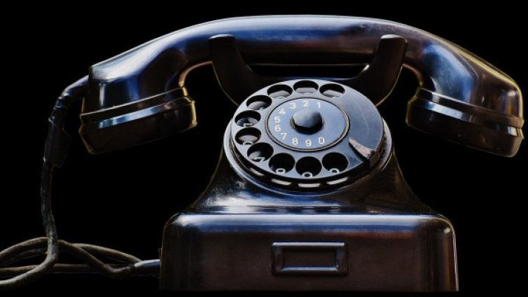 Измамиха и дете! Метна 750 лв. за "счупен крак" на мама