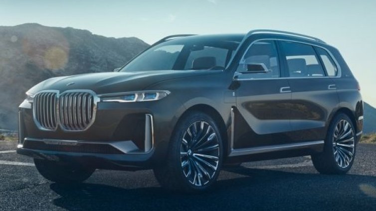 Разкриха серийното BMW X7 преди премиерата