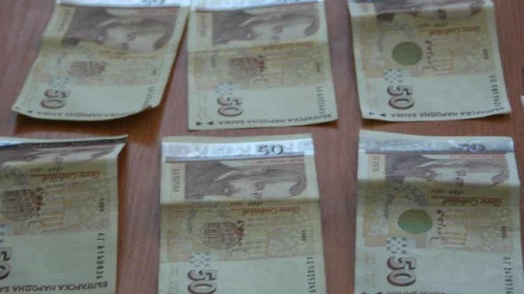 87-годишен в ареста, бил "муле" в телефонни измами 
