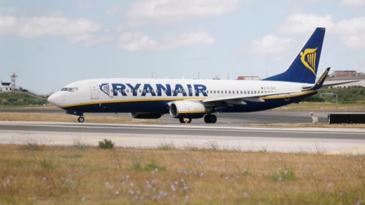 Пореден протест: Ryanair отмени 4 полета от и до София