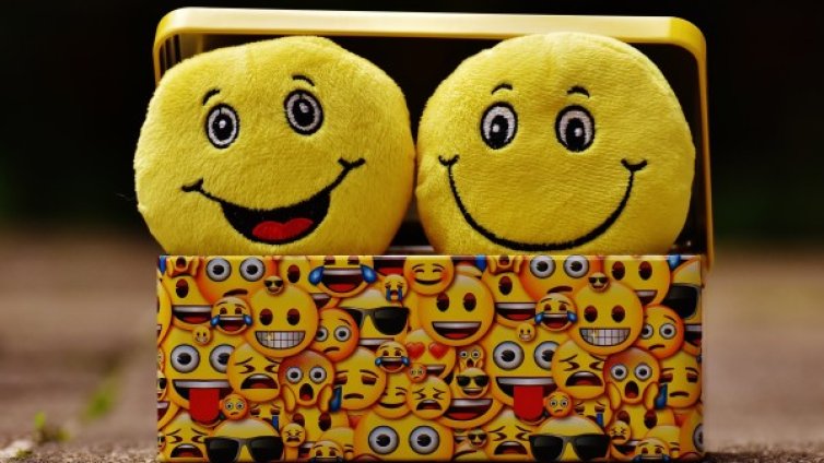 Влюбено човече, торта: Кои са най-използваните емотикони?