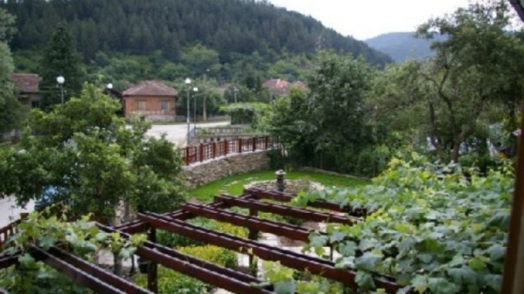 Турлакът: Интересен, но и странен &ndash; гостоприемен, добър, но и серт