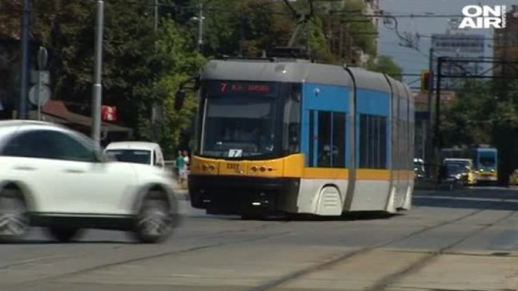 Ремонтирано, но опасно! Пътуването в трамвай № 7 &ndash; с риск за живота!