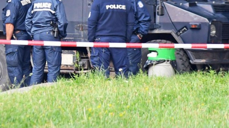 Убиха възрастна жена в Русенско, арестуваха внука й