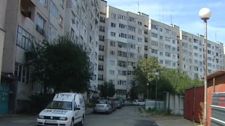 Блокове никнат като гъби. "Овча купел" 1 се вдига на протест