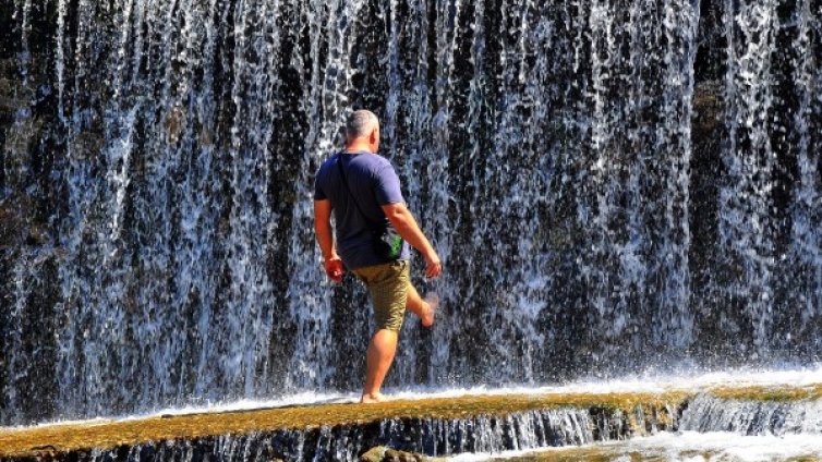 Лятото продължава! Жега до неделя, после &ndash; бури