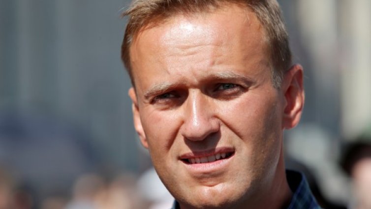 Арестуваха опозиционера Алексей Навални пред дома му