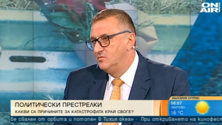 АПИ да се влее в министерството. Това ли е решението? 