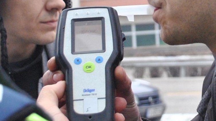 Задържаха "почерпен шофьор", карал с 3% из Пловдив