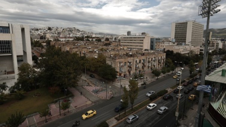 Живеете под наем в Гърция? Държавата дава помощи