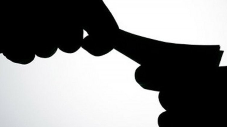 450 сигнала за корупция на висши чиновници. А обвинени?