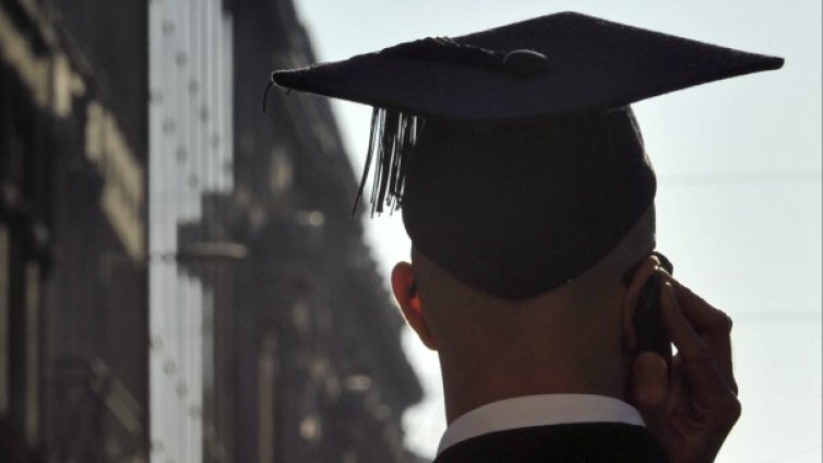 Специалисти в аулата: Колко назад е висшето ни образование?