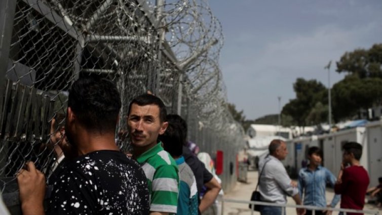 Масов бой между сирийци и афганистанци: Един загина