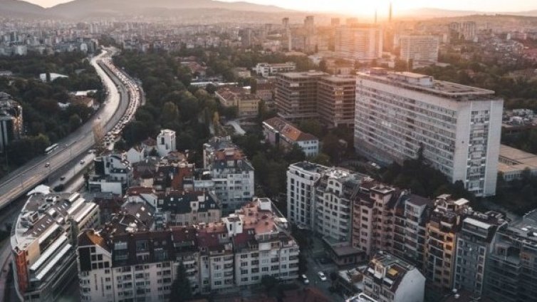 Софийските жилища поскъпват, купувачите &ndash; се дърпат