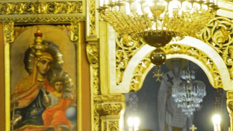 По критиките на Синода &ndash; политици при владиците