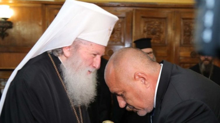 Борисов в Синода &ndash; споровете потушени, вероизповеданията спасени!