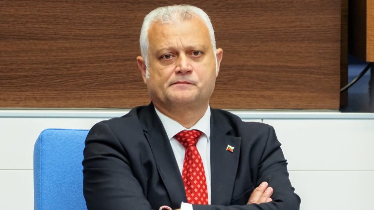 Дечев за предполагаемия нов пожар на "Петрохан&ldquo;: Не е логично, прекалено е закъсняло за укриване на следи