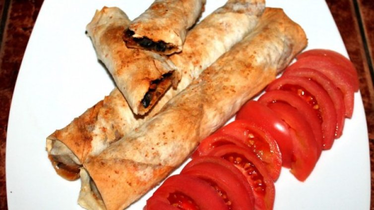 Рецептата Dnes: Постни банички с гъби и маслини 