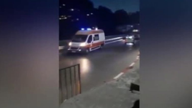 Блъснаха 19-годишен на пешеходна пътека в Своге