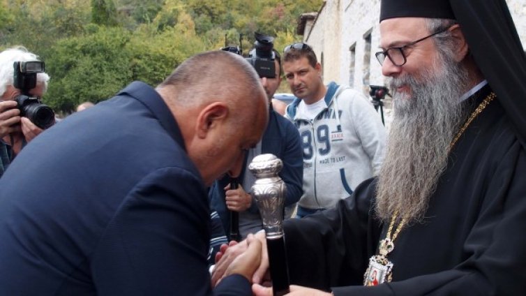 Кабинетът дава 1,3 млн. за православни храмове