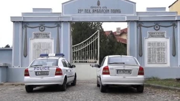  Задигнаха ценни експонати от Музея на бойната слава в Ямбол