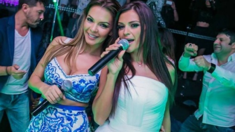 Петя, Димитричка, Ася&hellip; надъханите фолкфурии