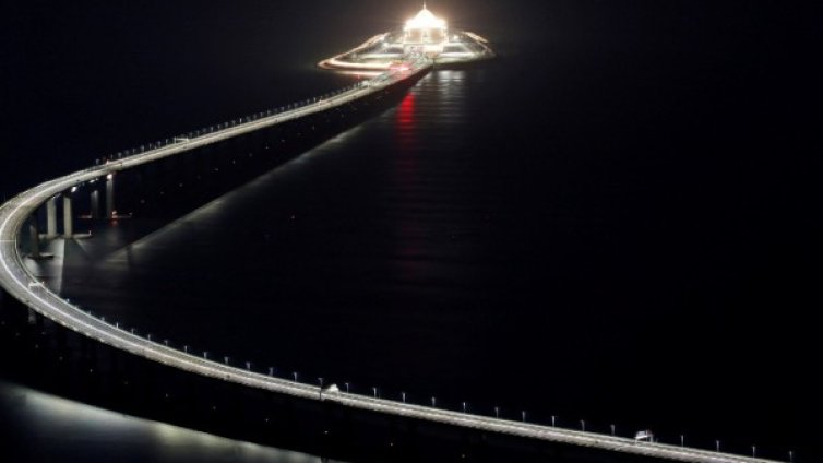 Най-дългият морски мост в света &ndash; 55 км, в Китай