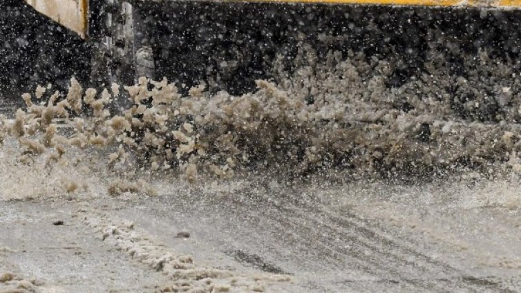 Първи сняг из планините: Не тръгвайте без зимни гуми!