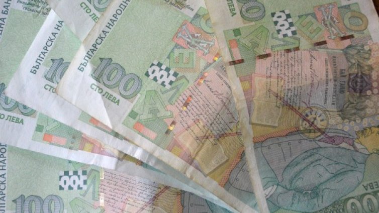 Брокерки на съд, свили 68 000 лв. с имотни измами