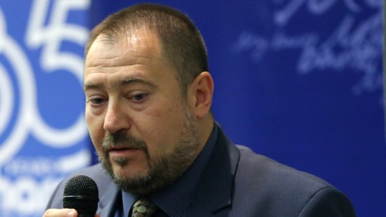 Освободиха Харалампиев от шефското място в ДАБЧ
