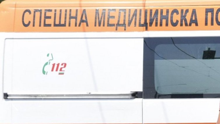 Пешеходец загина, блъснат от бус в София