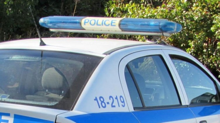 65-годишна даде над 3 бона и злато на ало апаши