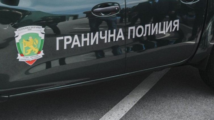 Гранична полицайка ранена от колега &ndash; по невнимание 