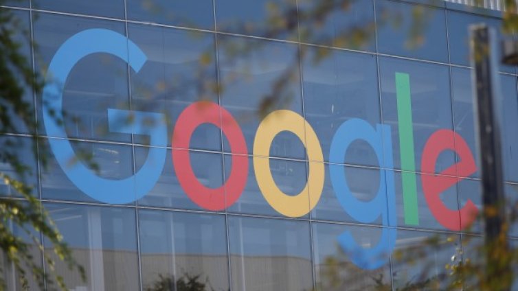 Google с мерки, бори сексуалните посегателства